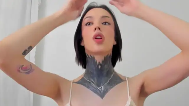 Snapshot of All_yours555 chatting on March 2025 01:10:01 AM All yours555 online show from March 2025 01:10:01 AM