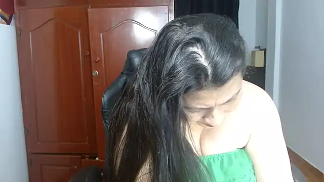 Victoriaevans1 online show from July 2026 02:35:02 PM