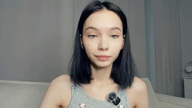 Snapshot of Riskyproject chatting on December 2025 01:07:01 PM Riskyproject online show from December 2025 01:07:01 PM