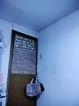 Snapshot of katha_steele_ chatting on December 2024 09:07:02 AM katha steele online show from December 2024 09:07:02 AM