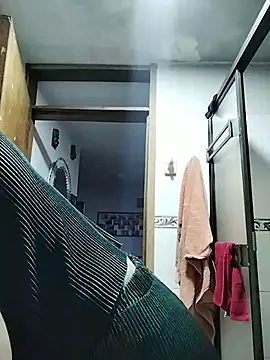 Snapshot of katha_steele_ chatting on October 2025 10:05:02 AM katha steele online show from October 2025 10:05:02 AM