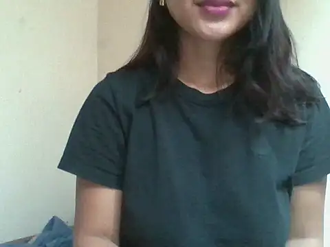  smiling4u  online show from June 2026 06:07:02 AM