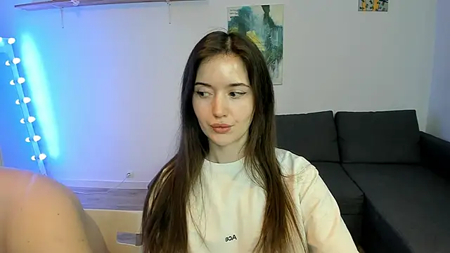 Snapshot of PollyFlame chatting on March 2026 08:36:02 PM PollyFlame online show from March 2026 08:36:02 PM