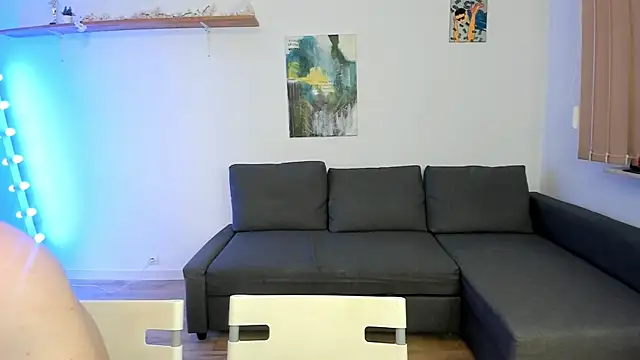 Snapshot of PollyFlame chatting on April 2026 07:51:02 PM PollyFlame online show from April 2026 07:51:02 PM