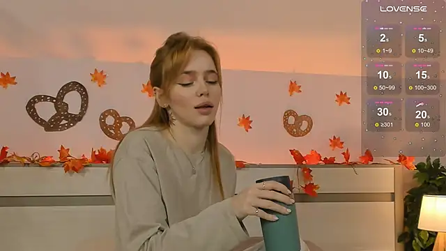 Phoenix Margo online show from September 2025 03:08:02 AM