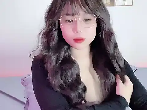 Snapshot of __Lyly__ chatting on November 2025 02:35:01 AM Lyly online show from November 2025 02:35:01 AM