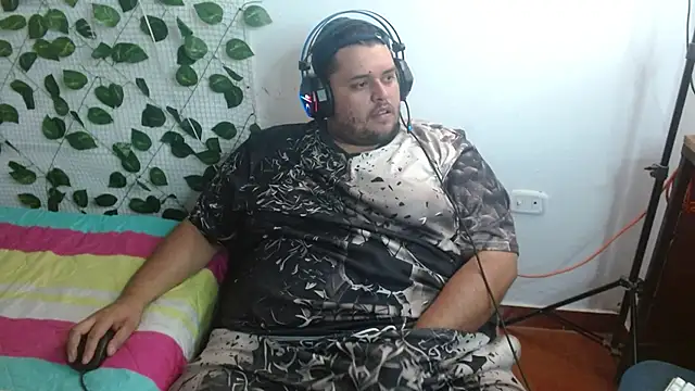 Snapshot of altairstudiosvip_ chatting on January 2025 01:00:02 PM altairstudiosvip online show from January 2025 01:00:02 PM