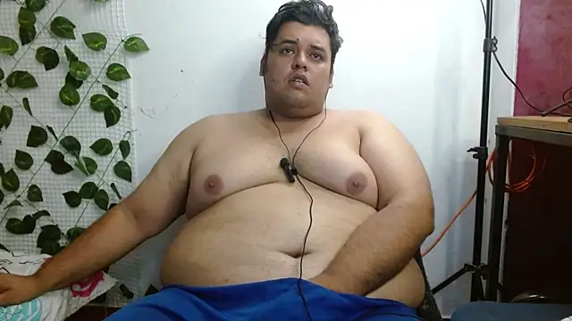 Snapshot of altairstudiosvip_ chatting on February 2025 01:05:02 PM altairstudiosvip online show from February 2025 01:05:02 PM