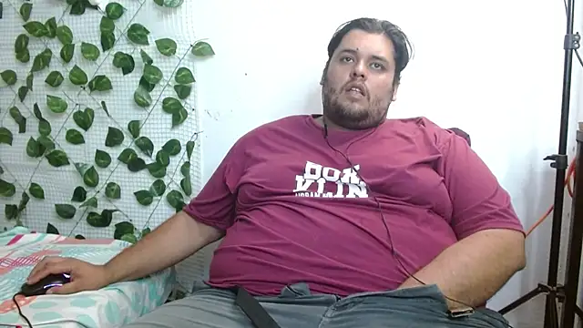 Snapshot of altairstudiosvip_ chatting on March 2025 03:20:02 PM altairstudiosvip online show from March 2025 03:20:02 PM