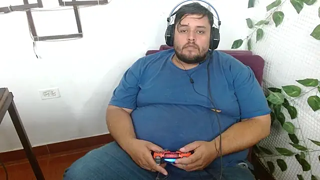 Snapshot of altairstudiosvip_ chatting on December 2025 02:00:02 PM altairstudiosvip online show from December 2025 02:00:02 PM