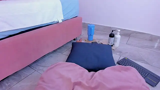 babepolly online show from April 2026 12:29:02 PM