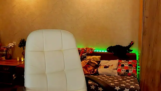 Snapshot of mia_grantes chatting on December 2024 04:35:02 PM mia grantes online show from December 2024 04:35:02 PM