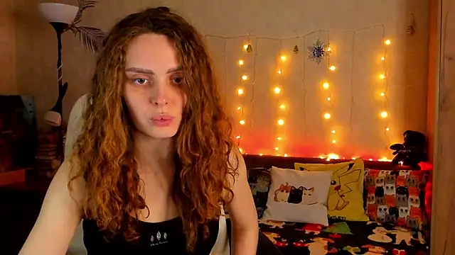 Snapshot of mia_grantes chatting on December 2024 08:14:02 PM mia grantes online show from December 2024 08:14:02 PM