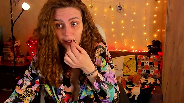 Snapshot of mia_grantes chatting on December 2024 12:25:01 AM mia grantes online show from December 2024 12:25:01 AM