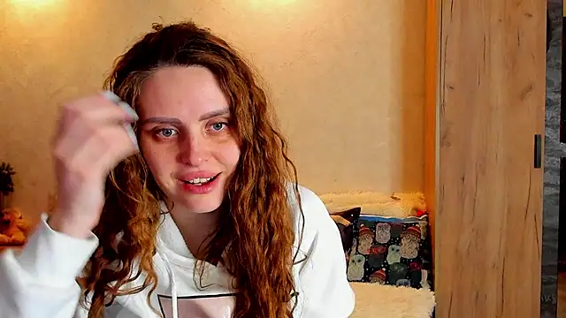 Snapshot of mia_grantes chatting on February 2025 05:46:02 PM mia grantes online show from February 2025 05:46:02 PM