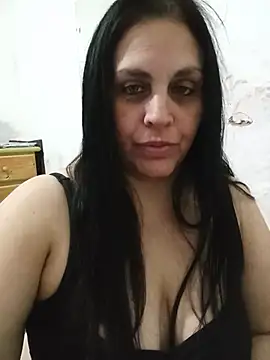 CRUELLAXX online show from July 2026 01:08:02 AM