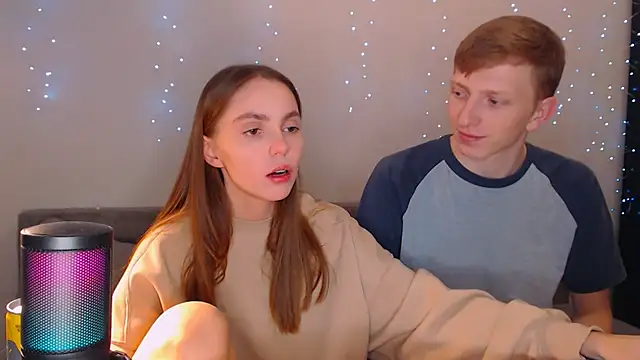 juliaanddima online show from March 2025 10:43:02 PM