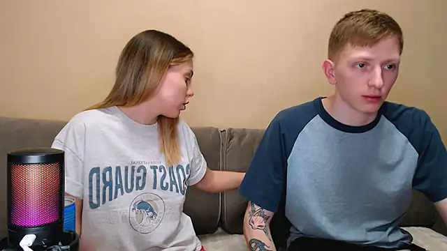 juliaanddima online show from March 2026 09:21:01 PM