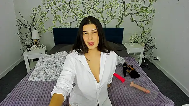 Linda EX online show from December 2024 04:50:01 PM