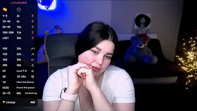 Emily Mo online show from January 2025 10:37:02 AM