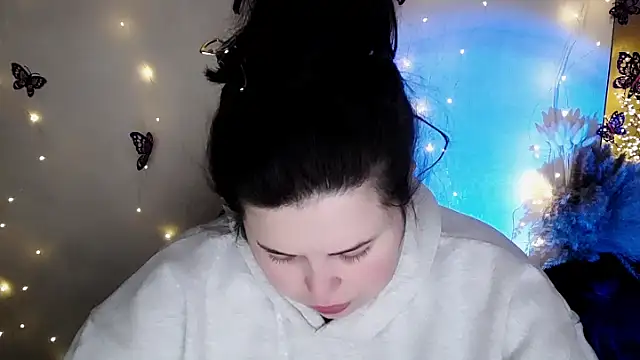 Emily Mo online show from February 2026 06:51:02 AM