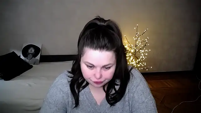 Emily Mo online show from April 2026 06:19:01 AM