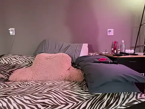 Snapshot of 1Lustfully_yours chatting on March 2026 02:06:02 AM 1Lustfully yours online show from March 2026 02:06:02 AM