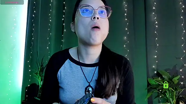 shantalc3rezo online show from February 2025 08:35:02 PM