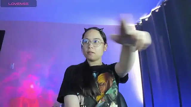 shantalc3rezo online show from November 2025 08:43:02 PM