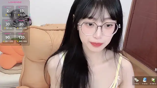 Snapshot of 4uoki chatting on November 2025 05:37:02 PM 4uoki online show from November 2025 05:37:02 PM