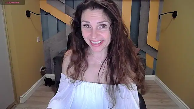 EllaLong online show from December 2024 12:31:01 PM