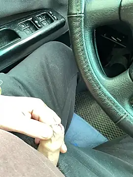 Snapshot of makar8 chatting on March 2025 09:27:01 AM makar8 online show from March 2025 09:27:01 AM