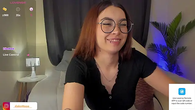 Snapshot of dakottaa_ chatting on March 2025 03:13:02 AM dakottaa online show from March 2025 03:13:02 AM