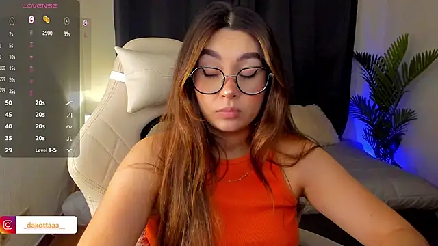 Snapshot of dakottaa_ chatting on September 2025 11:27:01 PM dakottaa online show from September 2025 11:27:01 PM