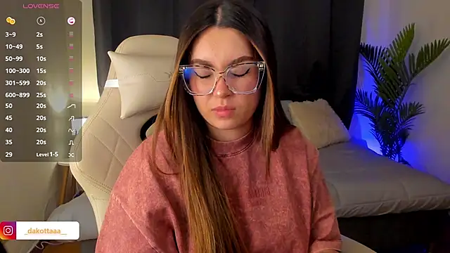 Snapshot of dakottaa_ chatting on November 2025 12:21:01 AM dakottaa online show from November 2025 12:21:01 AM