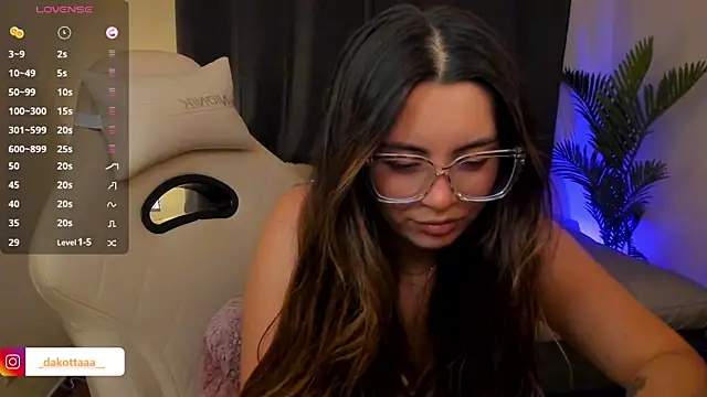 Snapshot of dakottaa_ chatting on January 2026 11:41:02 PM dakottaa online show from January 2026 11:41:02 PM