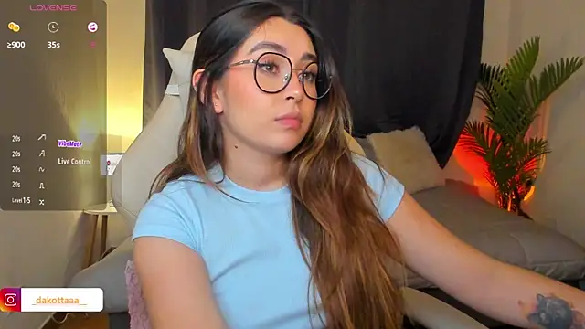 dakottaa  online show from April 2026 12:01:01 AM