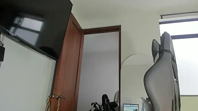 Snapshot of joss_111 chatting on November 2025 12:08:02 PM joss 111 online show from November 2025 12:08:02 PM