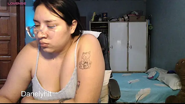 Snapshot of DanelyLopez chatting on May 2026 03:13:01 AM DanelyLopez online show from May 2026 03:13:01 AM