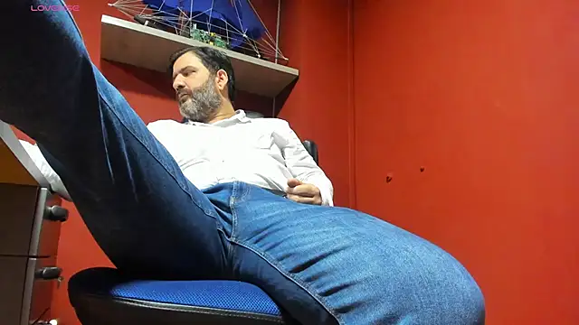 Maxi TheBigDaddy online show from March 2025 01:01:02 PM