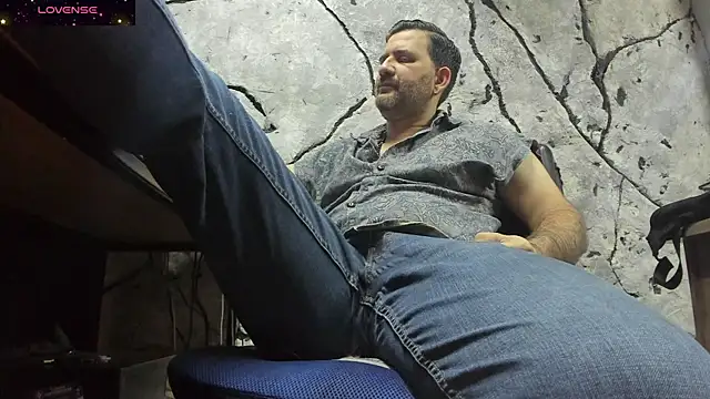 Maxi TheBigDaddy online show from September 2025 03:56:01 PM