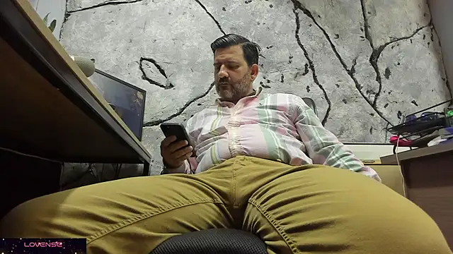 Maxi TheBigDaddy online show from October 2025 04:36:02 PM