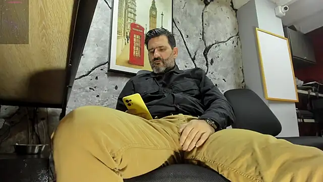 Maxi TheBigDaddy online show from May 2026 01:06:01 PM