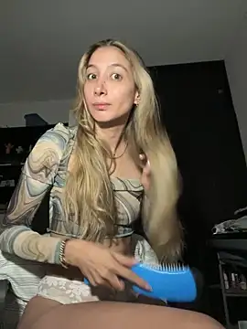 DanikRosse online show from March 2025 03:56:01 AM