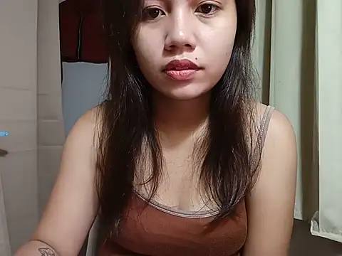 sweet goldenAngel online show from July 2026 10:24:02 PM