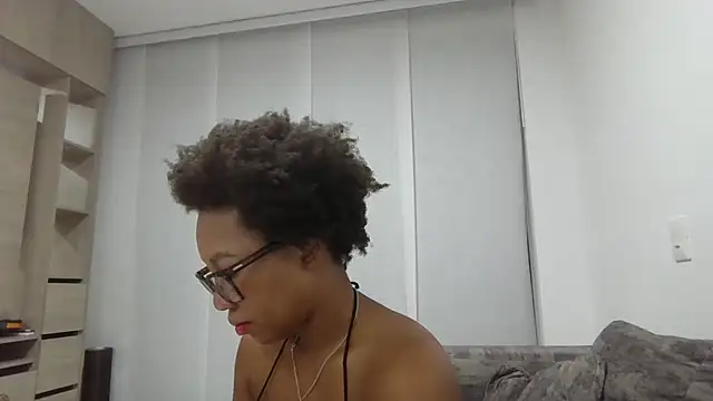 megan-hotxx online show from July 2026 04:15:01 AM