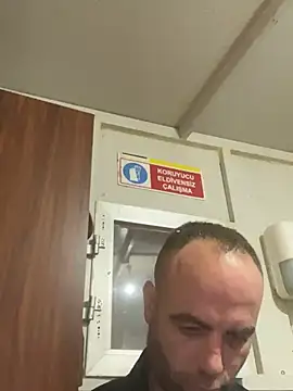 mustican422 online show from December 2024 04:04:02 PM