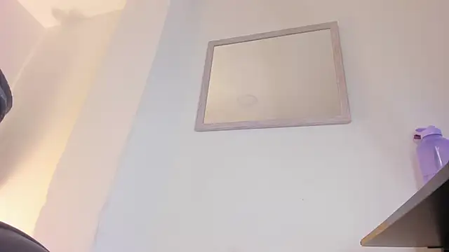 izaro22 online show from February 2025 10:10:02 PM