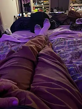 Snapshot of Themechanic420 chatting on April 2026 12:33:01 AM Themechanic420 online show from April 2026 12:33:01 AM