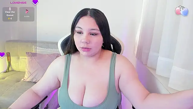 ambar-wells online show from May 2026 05:20:02 PM
